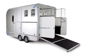 Ifor Williams Pferdetransporter mit Wohneinheit