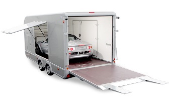 Ifor Williams Autotransporter