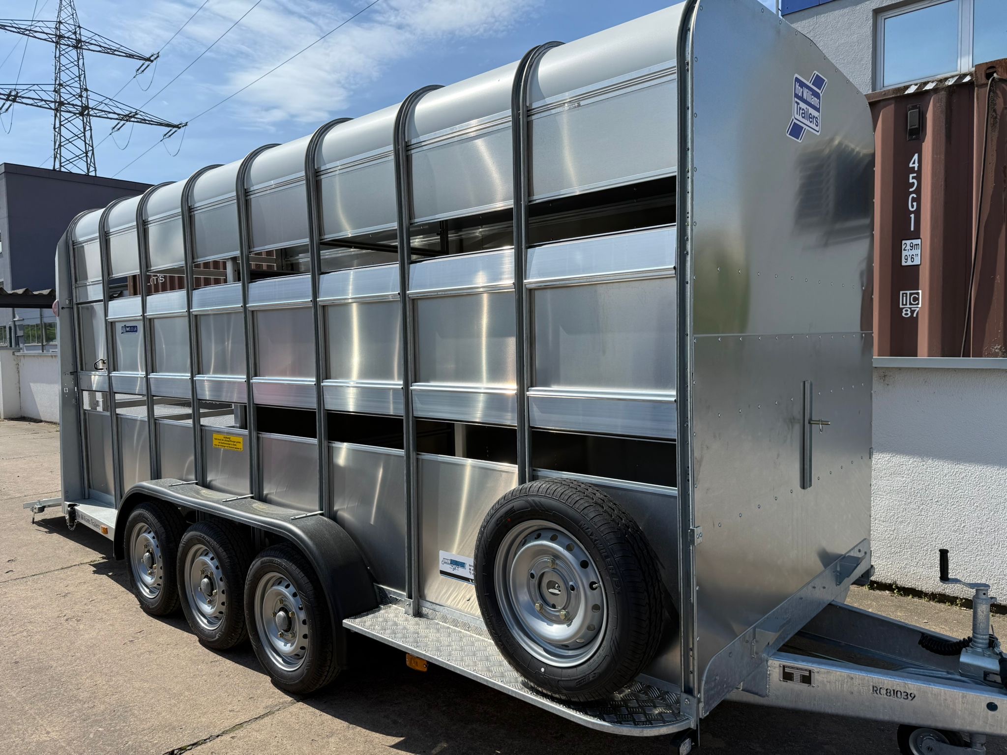 TA510 GT 16x7 Seitenansicht offene Belüftung
